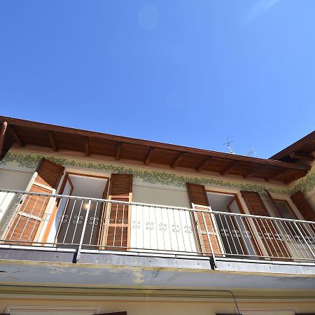 Belvilla By Oyo Cannero Casa Iva كانيرو ريفييرا المظهر الخارجي الصورة